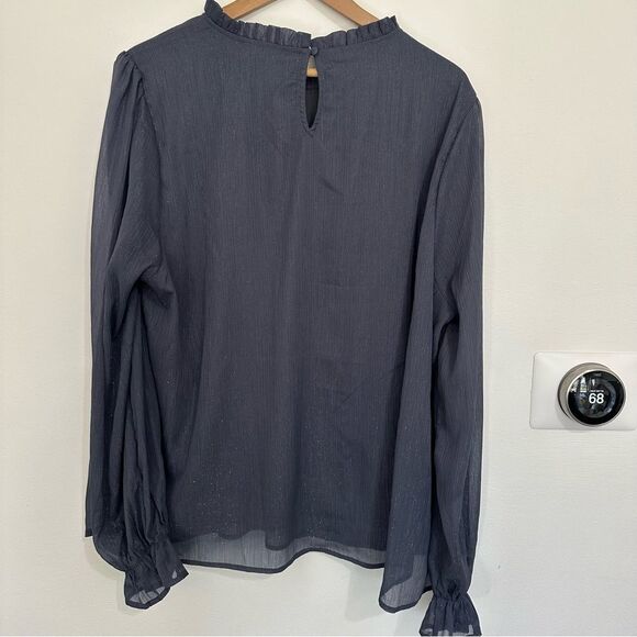 ChicSoul Gray Silver High Neck Long Sleeve Blouse size 2X - Picture 5 of 5